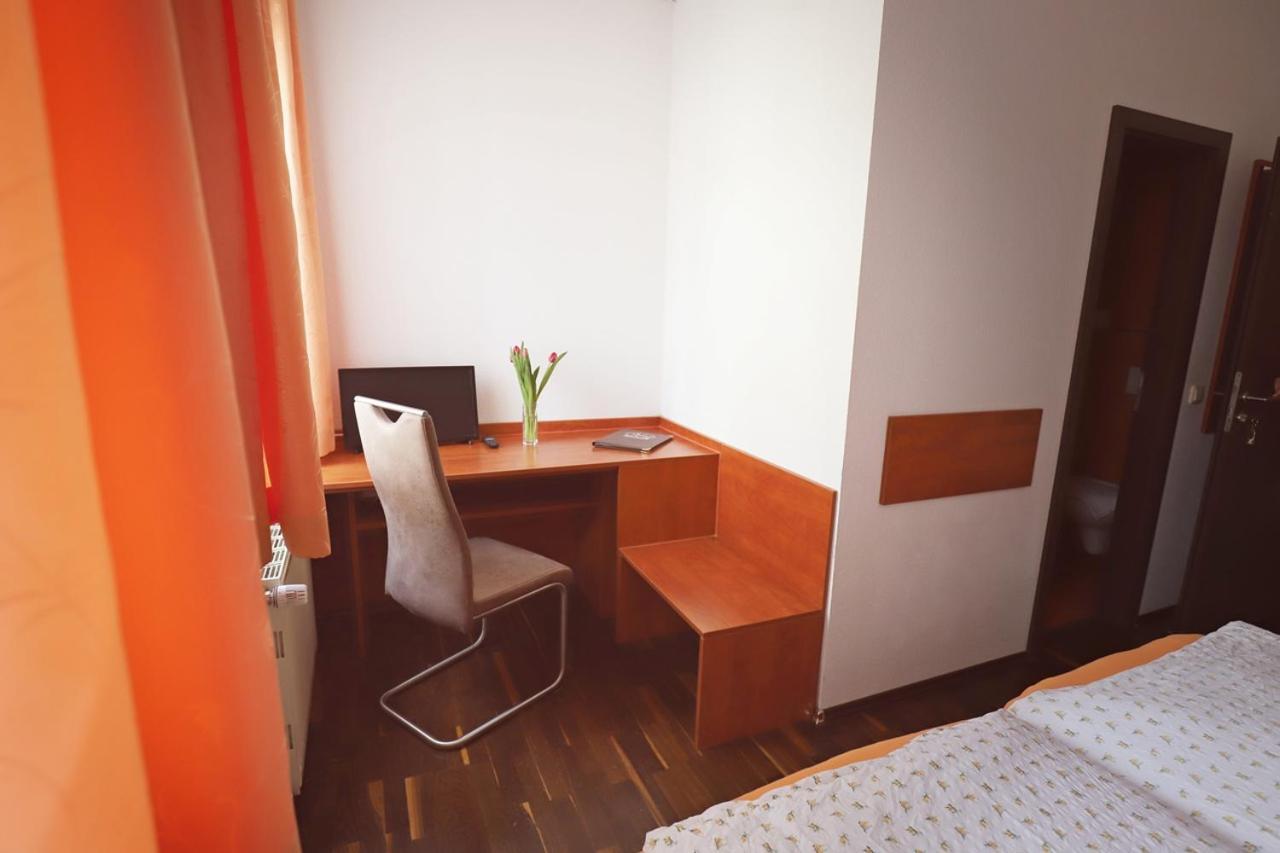 Pension Hinz & Kunz Веймар Экстерьер фото