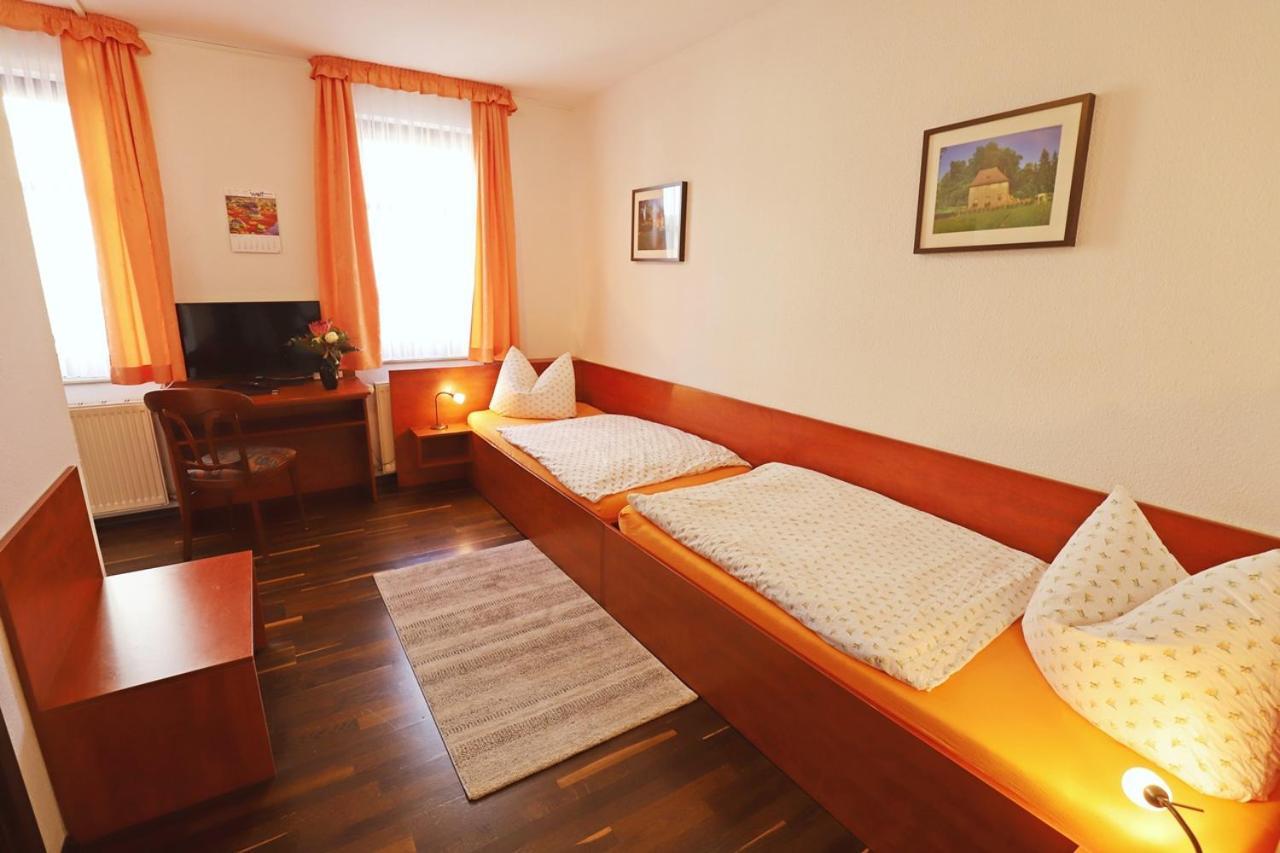 Pension Hinz & Kunz Веймар Экстерьер фото