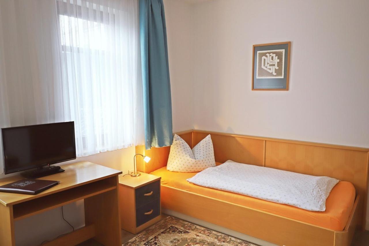 Pension Hinz & Kunz Веймар Экстерьер фото