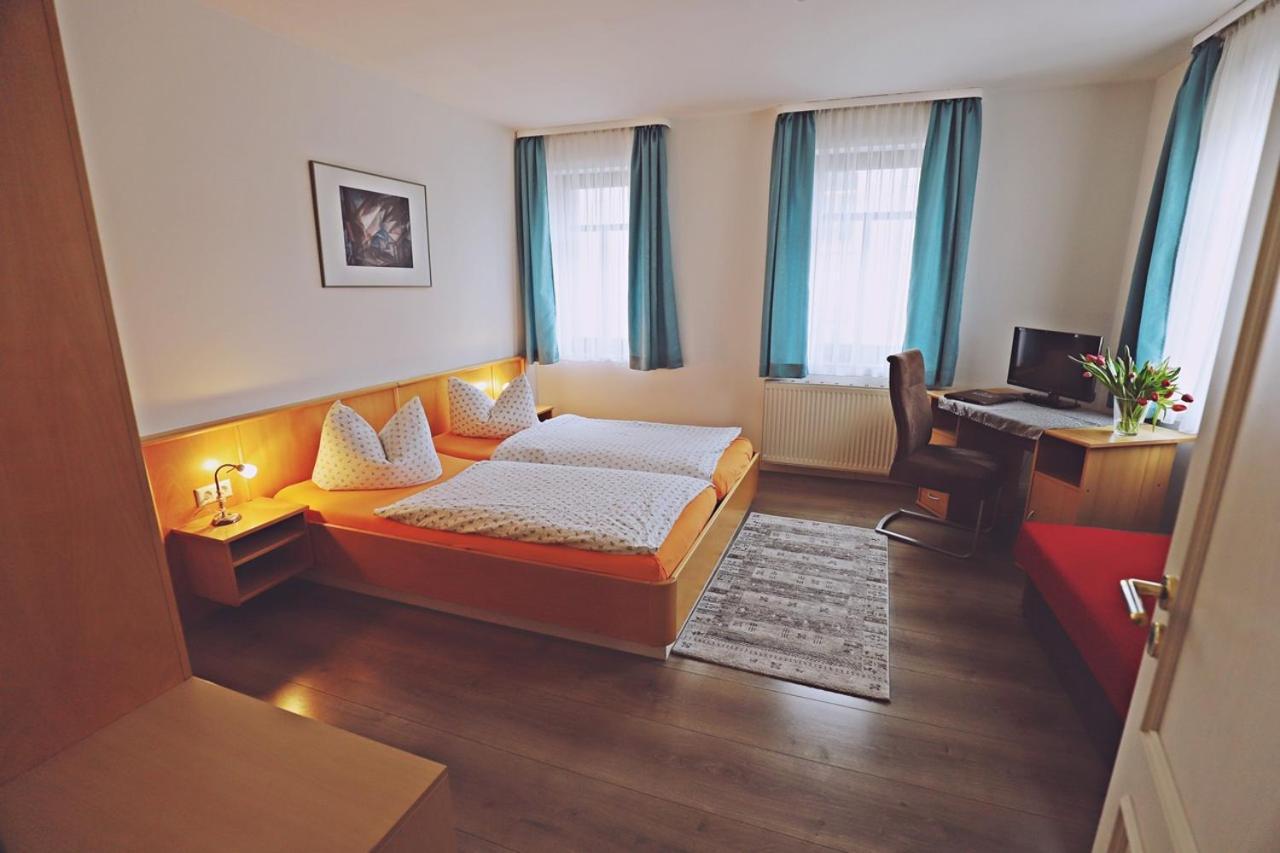 Pension Hinz & Kunz Веймар Экстерьер фото